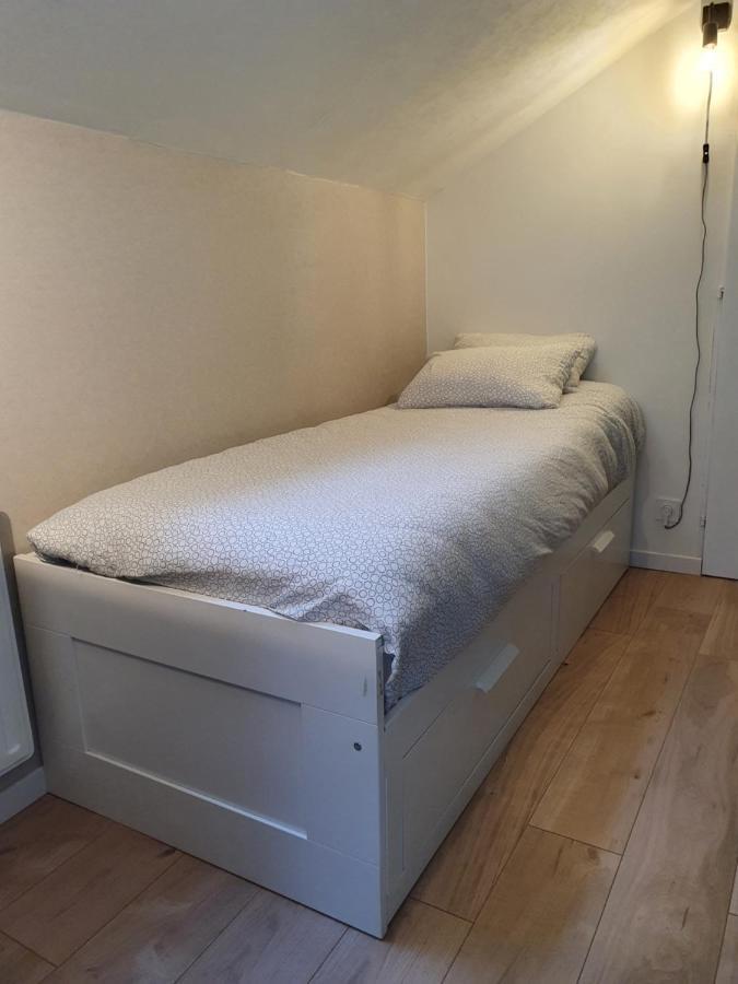 Appartement Pierres De Loire- Linge Inclus -1Er Etage La Bohalle Luaran gambar