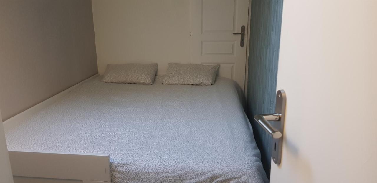 Appartement Pierres De Loire- Linge Inclus -1Er Etage La Bohalle Luaran gambar